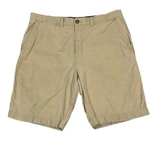 Tommy Hilfiger Mens Tan Khaki Chino Shorts  9.5" Inseam Size 36 Golf Casual